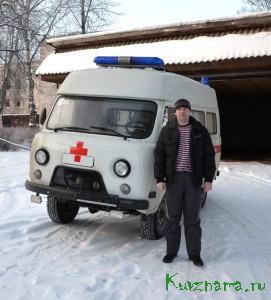 23 декабря губернатор Андрей Шевелев вручил ключи от новых автомобилей «Скорой помощи» главным врачам медицинских организаций области