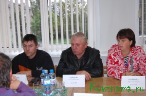 Встреча главы Кувшиновского района И. Аввакумова с представителями политических партий
