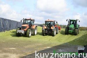 Губернатор Игорь Руденя ознакомился с ходом сельскохозяйственных уборочных работ
