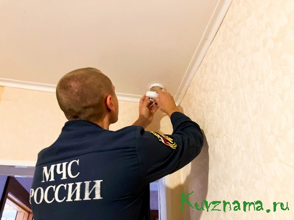 В домах более 7 тысяч многодетных семей Тверской области установлены пожарные извещатели